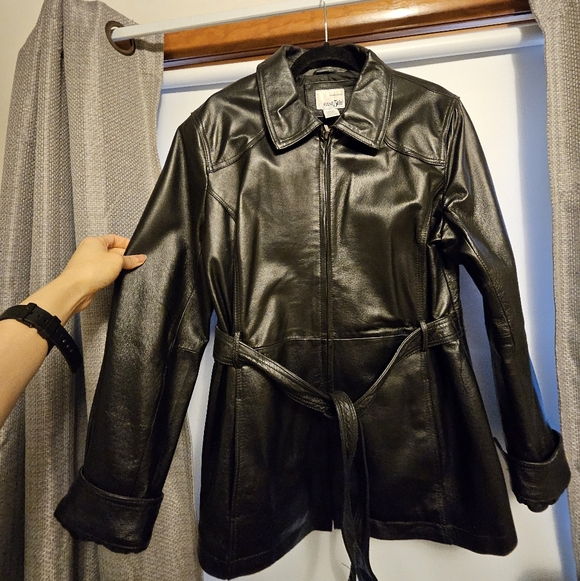 Wilsons Leather Jackets & Blazers - Woman's Leather Black Belted Jacket